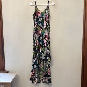 Raviya black high low floral spaghetti strap dress  Size M New